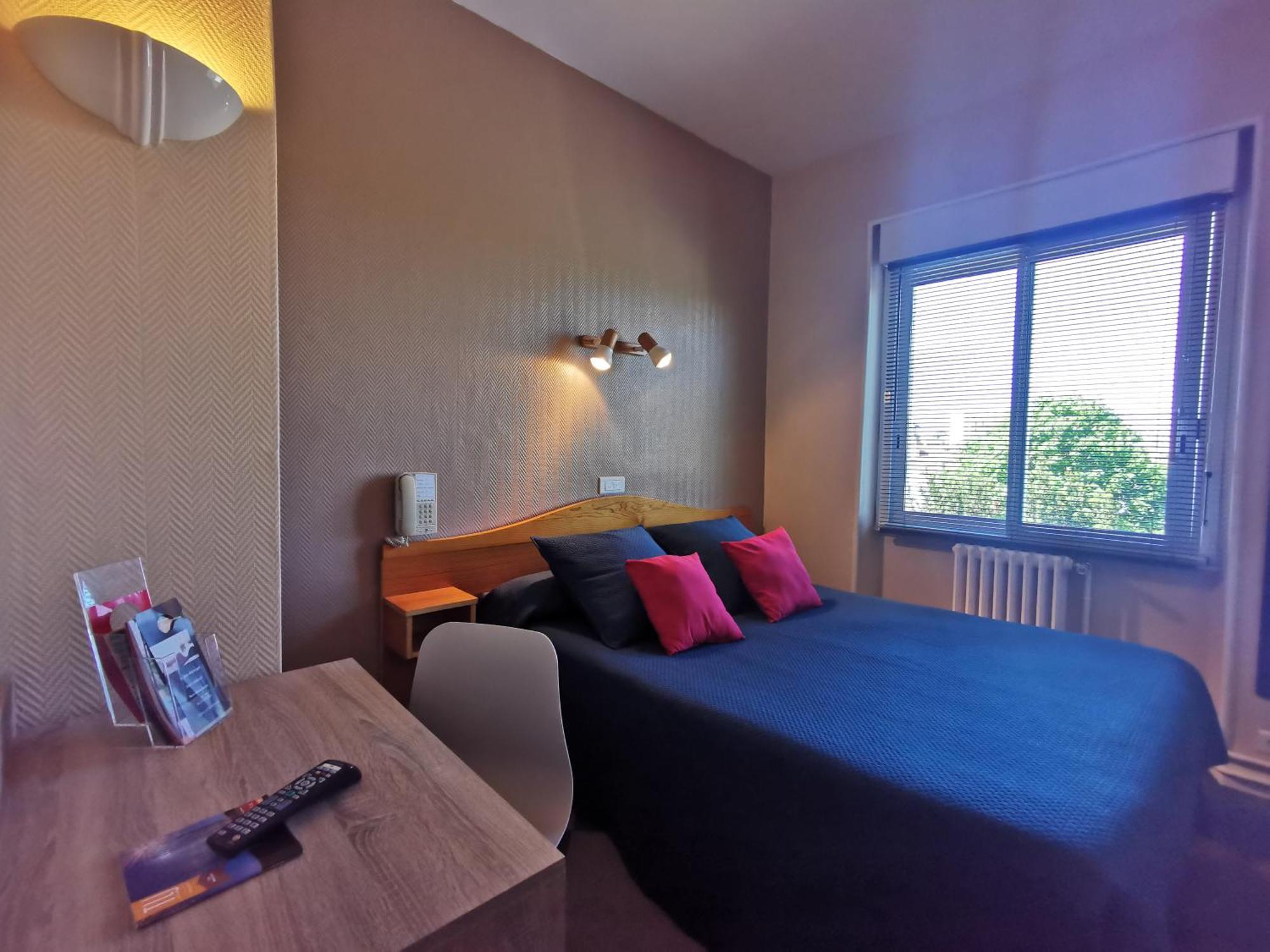 Hotel Le Pasteur Руайян Экстерьер фото